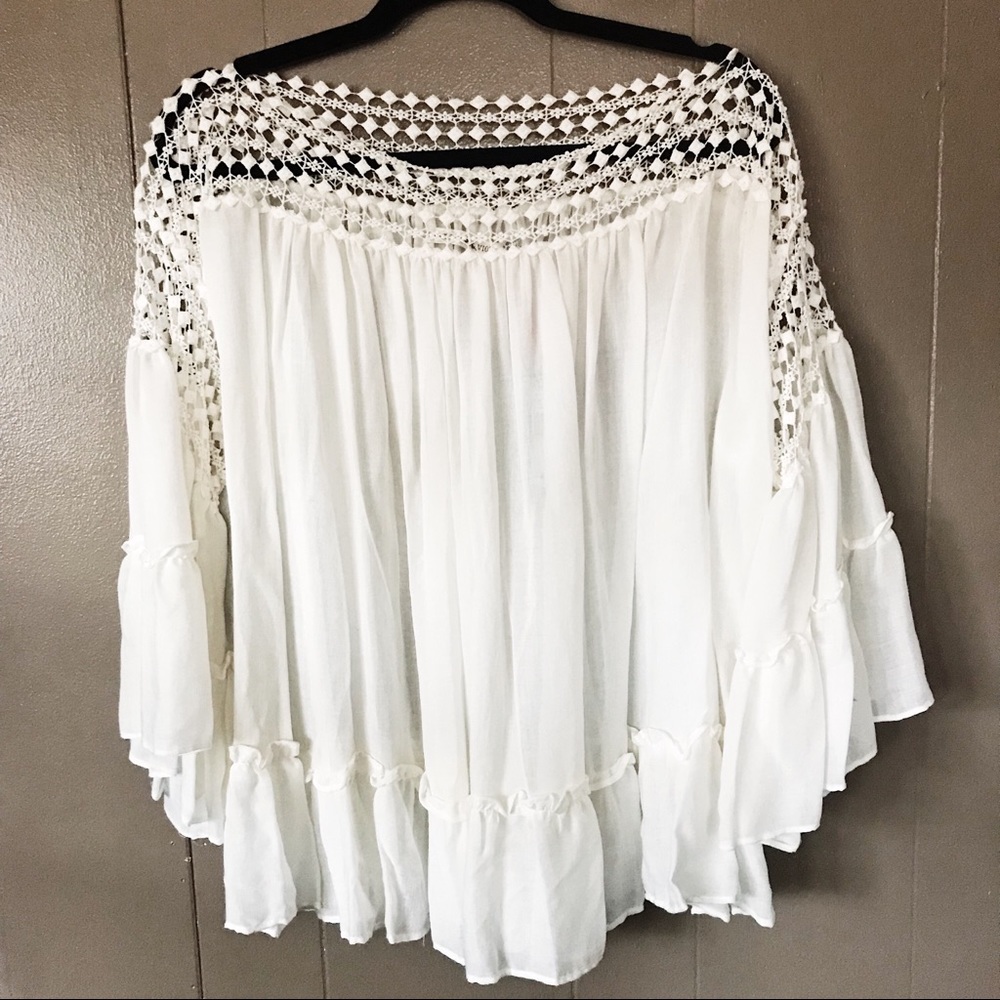 Gorgeous Lace White Top